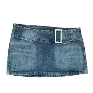 Y2k belted mini skirt